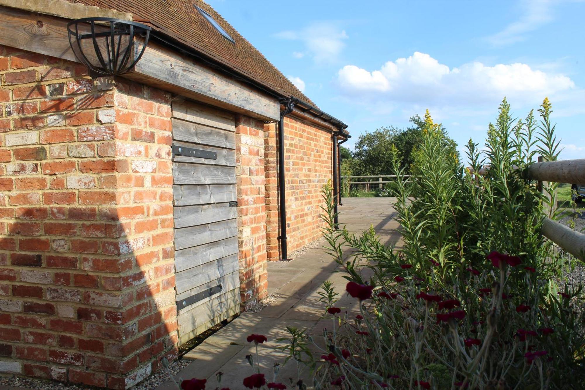 Parkfields Barns Self Catering Accommodation Buckingham Bagian luar foto